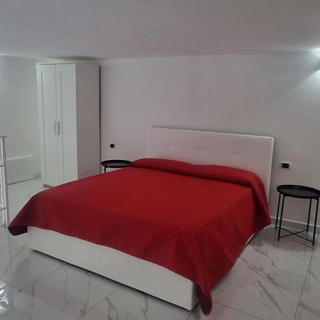 Live Naples Hotel Bagian luar foto