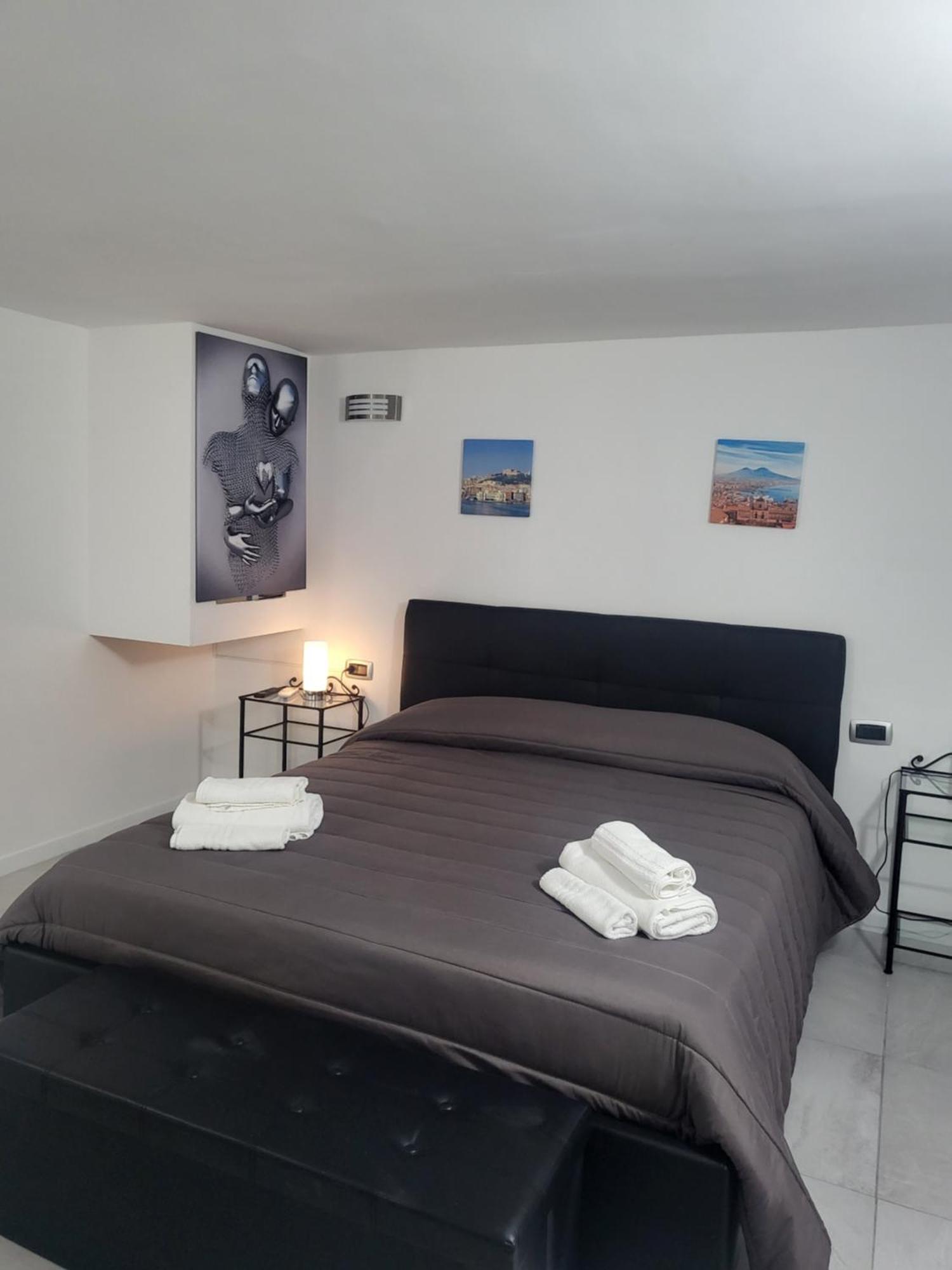 Live Naples Hotel Bagian luar foto