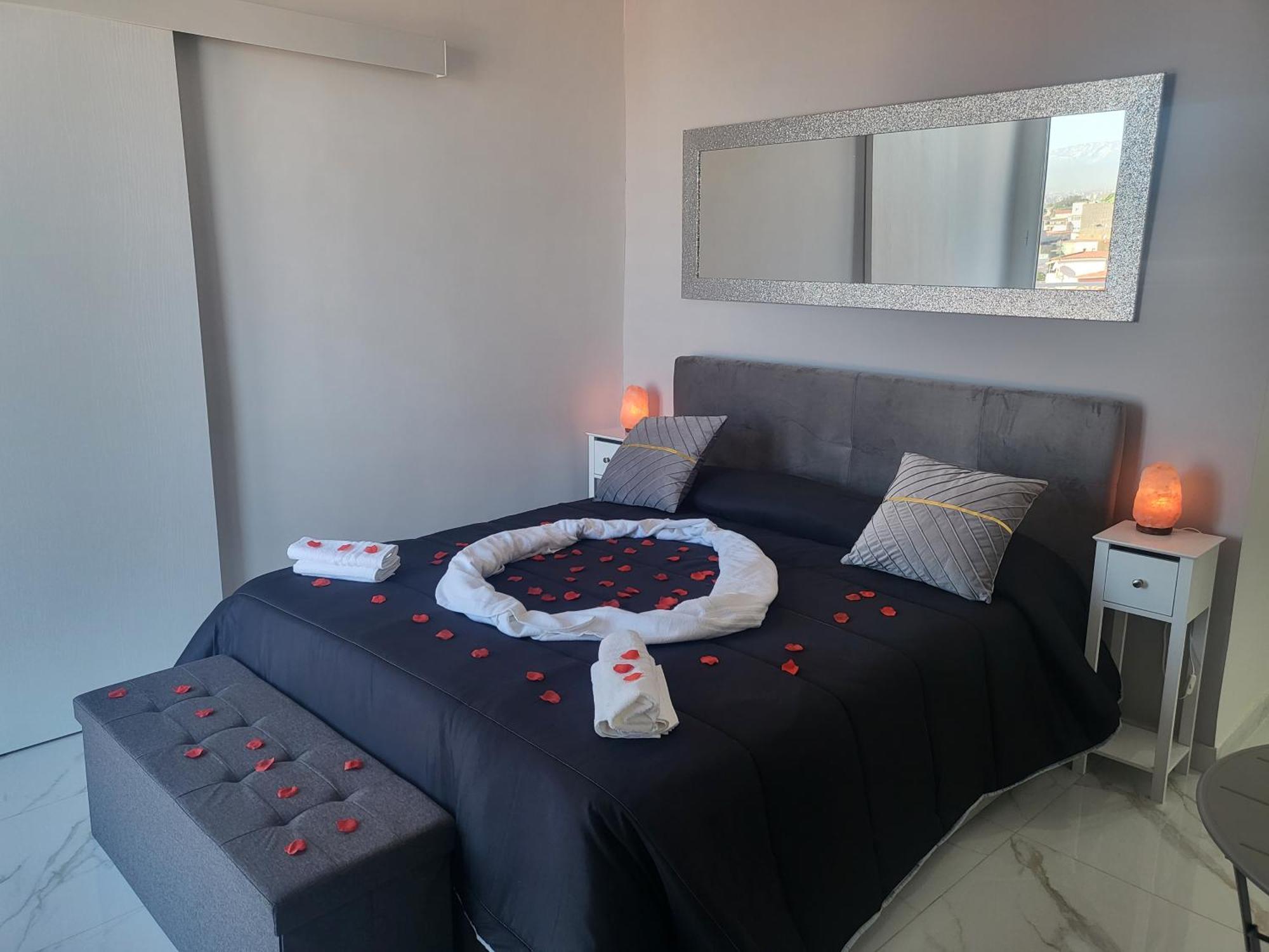 Live Naples Hotel Bagian luar foto