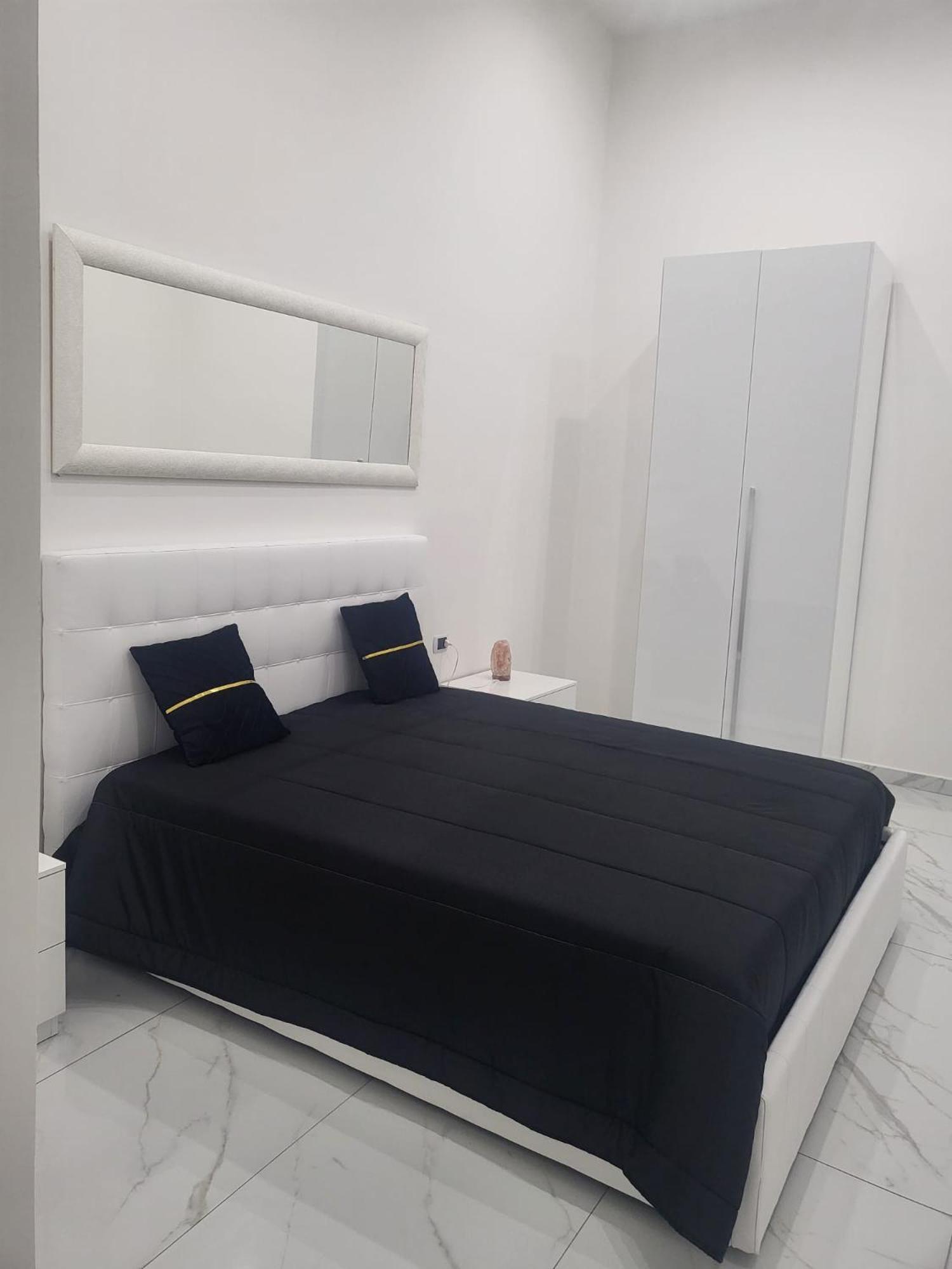 Live Naples Hotel Bagian luar foto